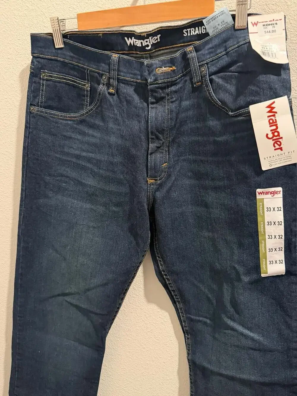 Wrangler Straight Fit Jeans 33x32